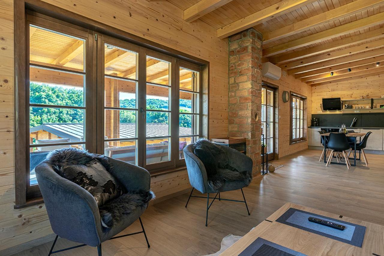 Holiday Home Natura สลูน ภายนอก รูปภาพ