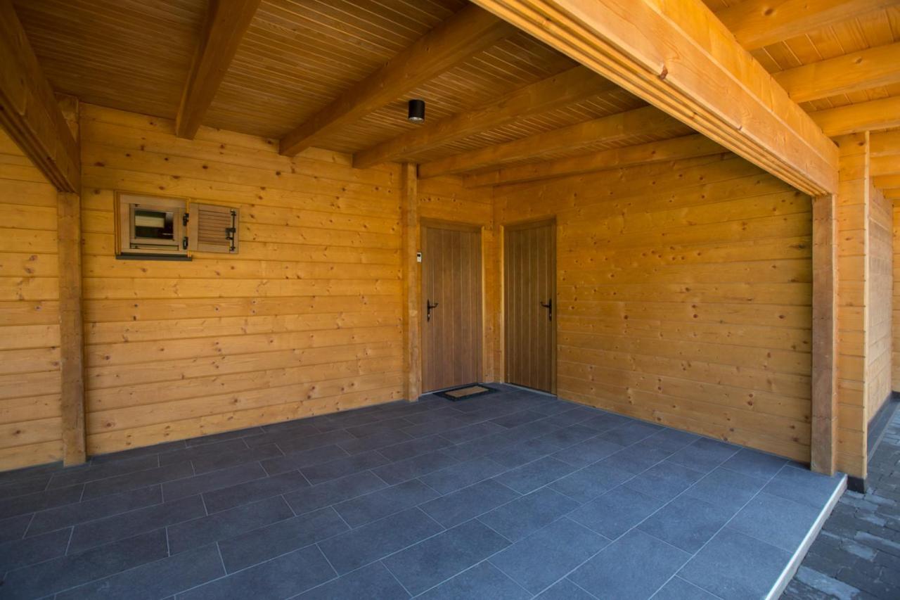 Holiday Home Natura สลูน ภายนอก รูปภาพ