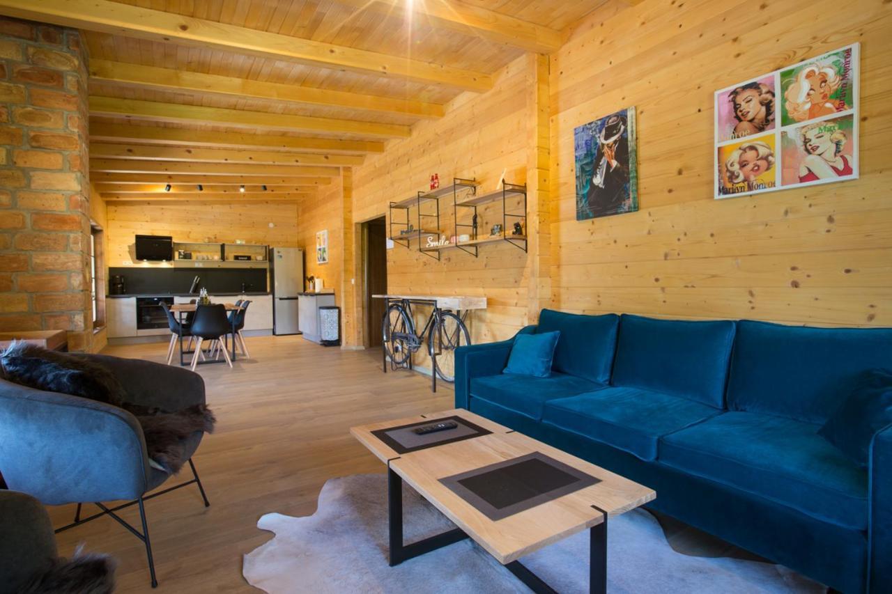 Holiday Home Natura สลูน ภายนอก รูปภาพ