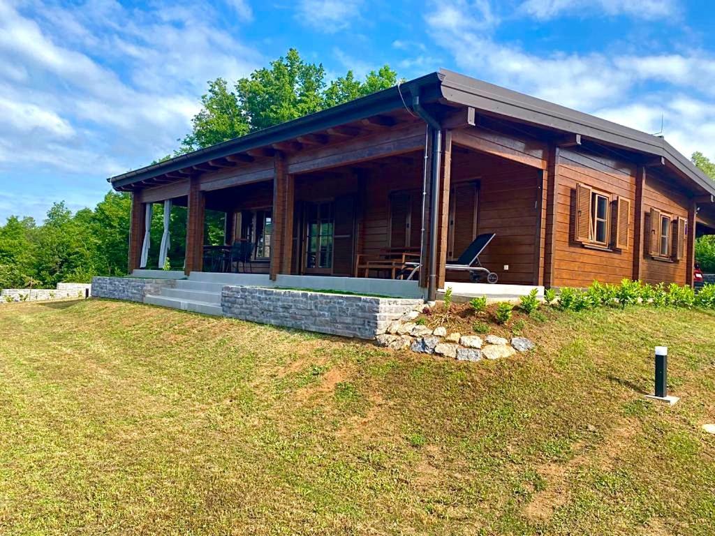 Holiday Home Natura สลูน ภายนอก รูปภาพ
